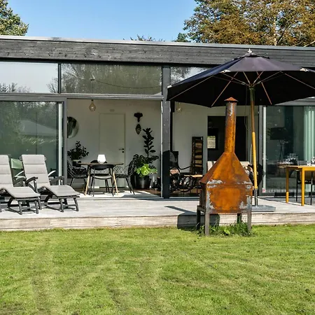 بيت للعطل Indulgence In Architect-Designed House In Vejby