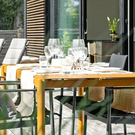 Indulgence In Architect-Designed House In Vejby *