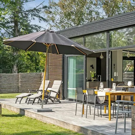 Indulgence In Architect-Designed House In Vejby